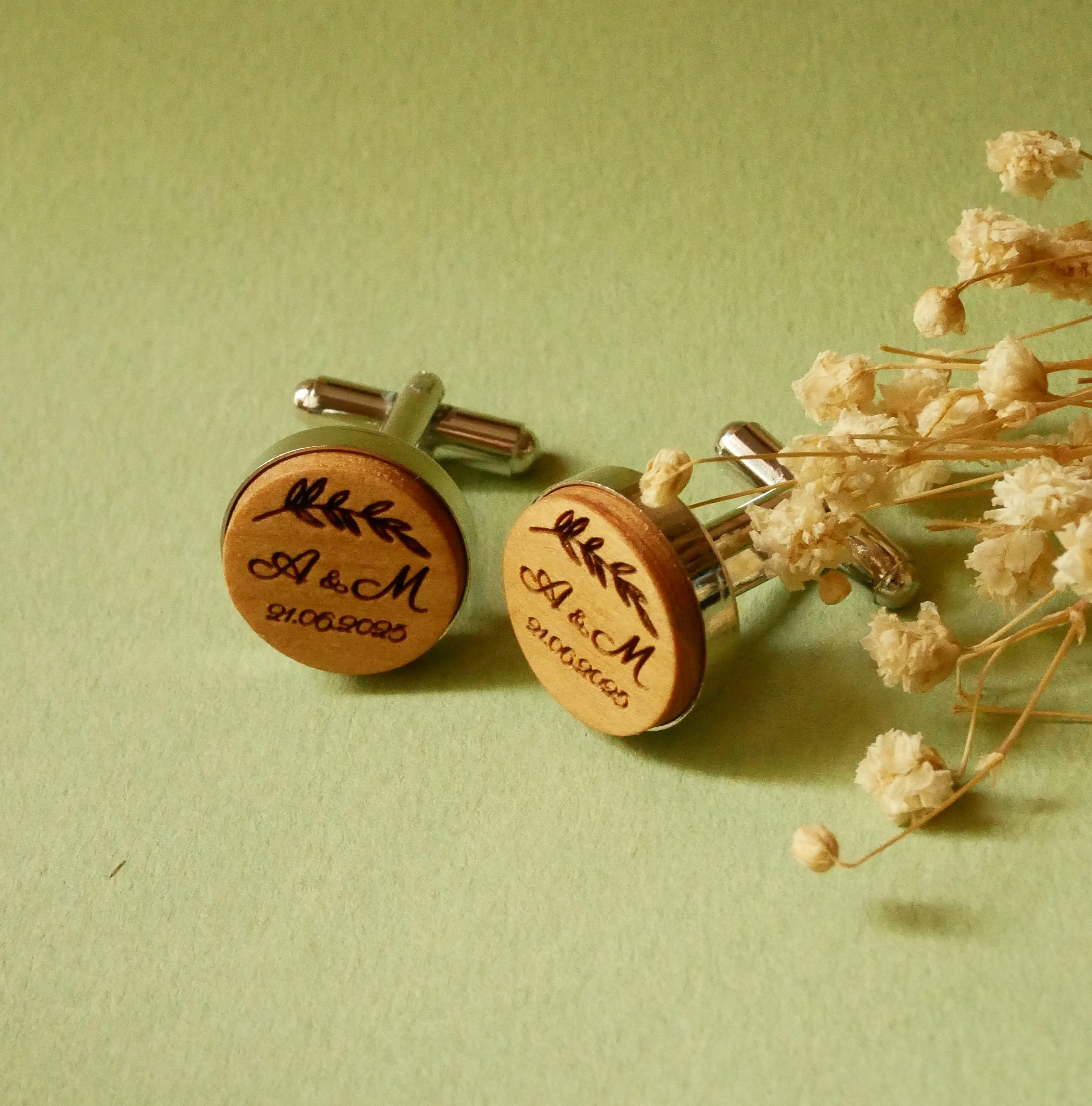 Gemelli da polso in argento platinico 16 mm in legno inciso 