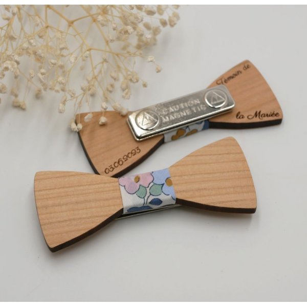 Mini spilla papillon in legno da personalizzare