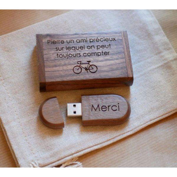 Chiavetta USB da 64 GB in legno di noce e scatola, personalizzabile