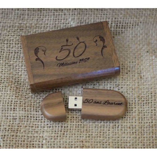 Chiavetta USB da 64 GB in legno di noce e scatola, personalizzabile