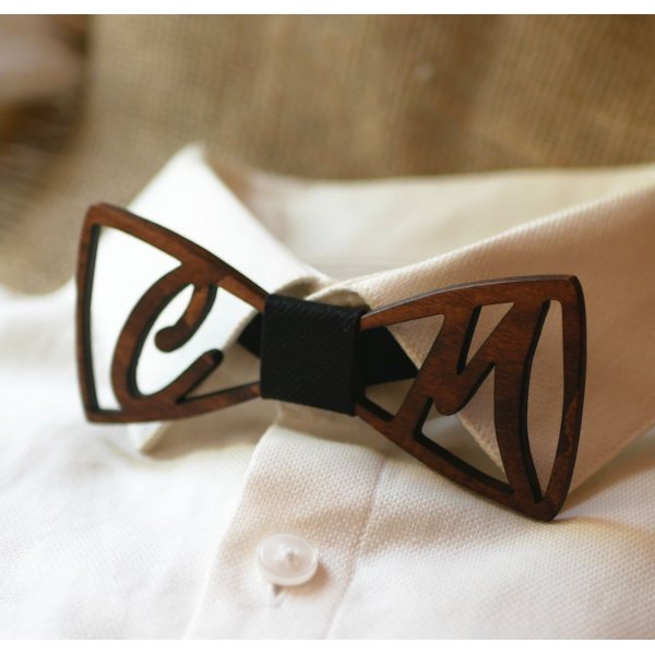 Papillon in legno personalizzato con 2 iniziali