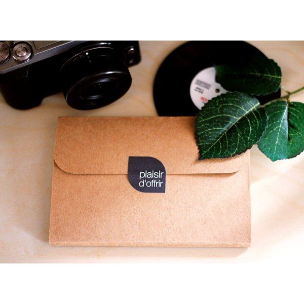 Pochette Liberty Pepper blu e papillon in legno