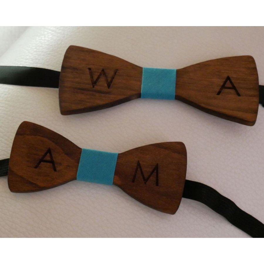 Papillon personalizzato in legno di noce per bambini