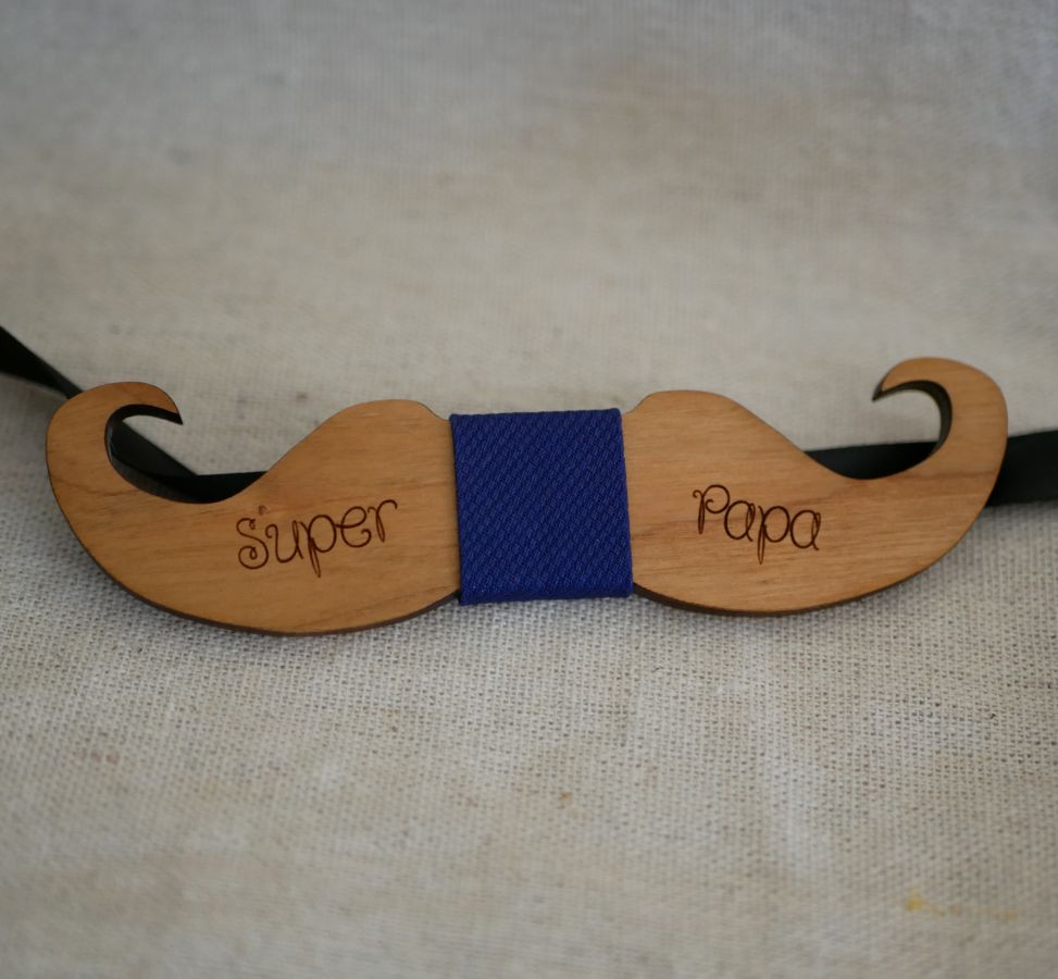 Papillon Moustache in legno colorato da personalizzare made in France