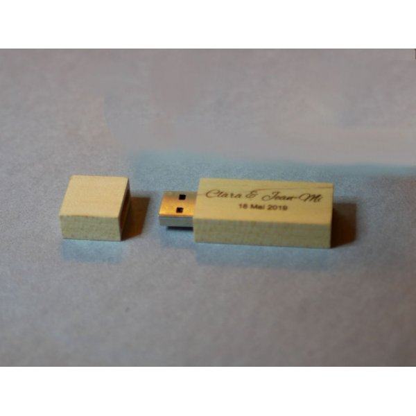Piccola chiavetta USB da 16 GB in legno trasparente da personalizzare per un regalo unico