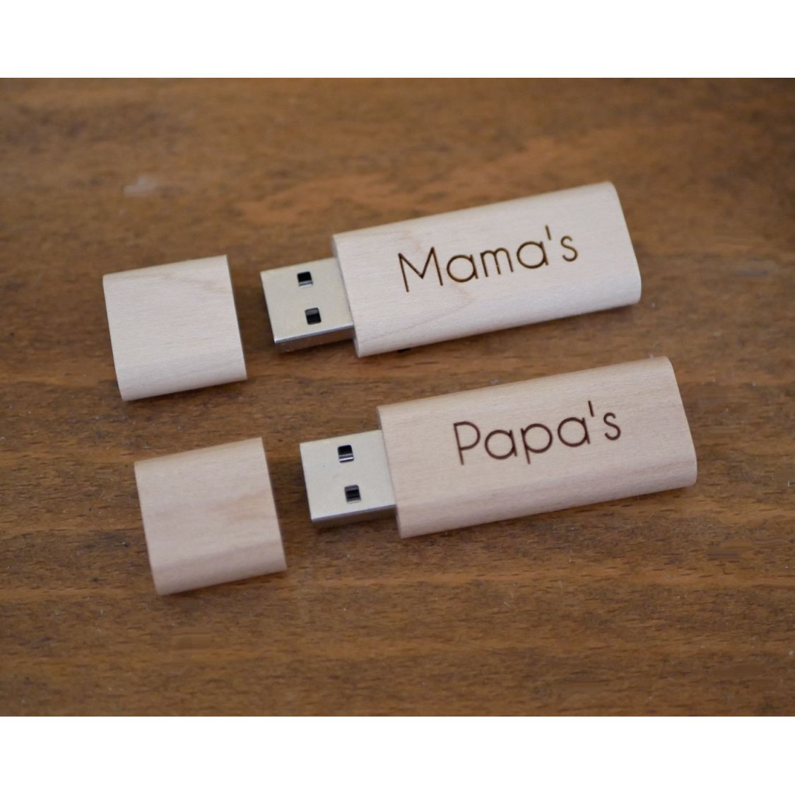 Piccola chiave USB in legno incisa da personalizzare