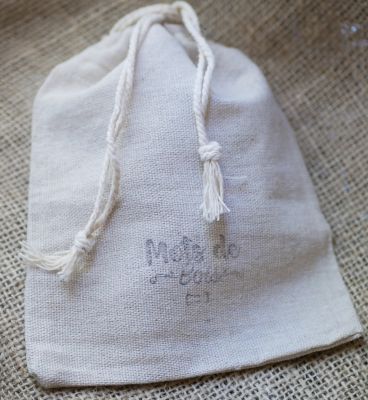Ciascuno in un sacchetto di lino (+ 5.00 €)